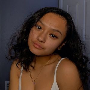 Meet your Posher, Alison